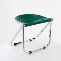 مقعد بلاف: حل أنيق ومتعدد الاستخدامات للجلوس